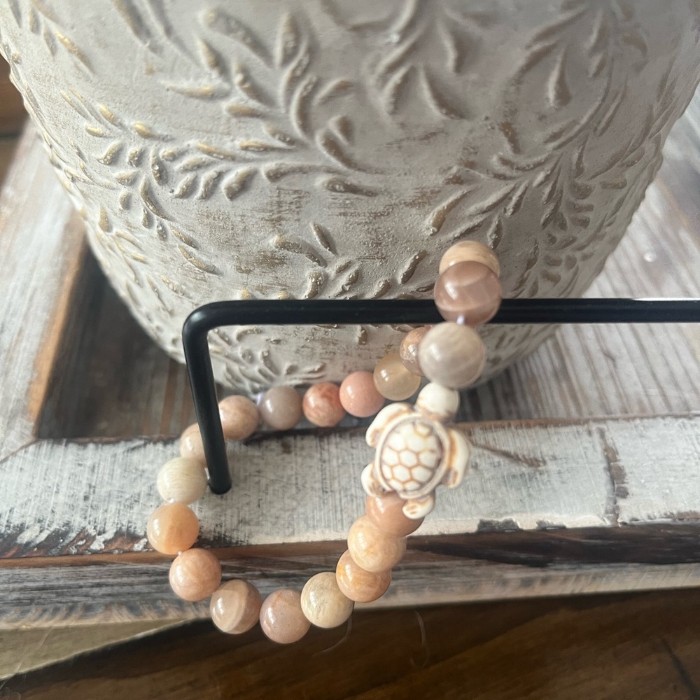 ⭐️ $5 Bundled w/ Any Item⭐️ - Picture 3 of 3